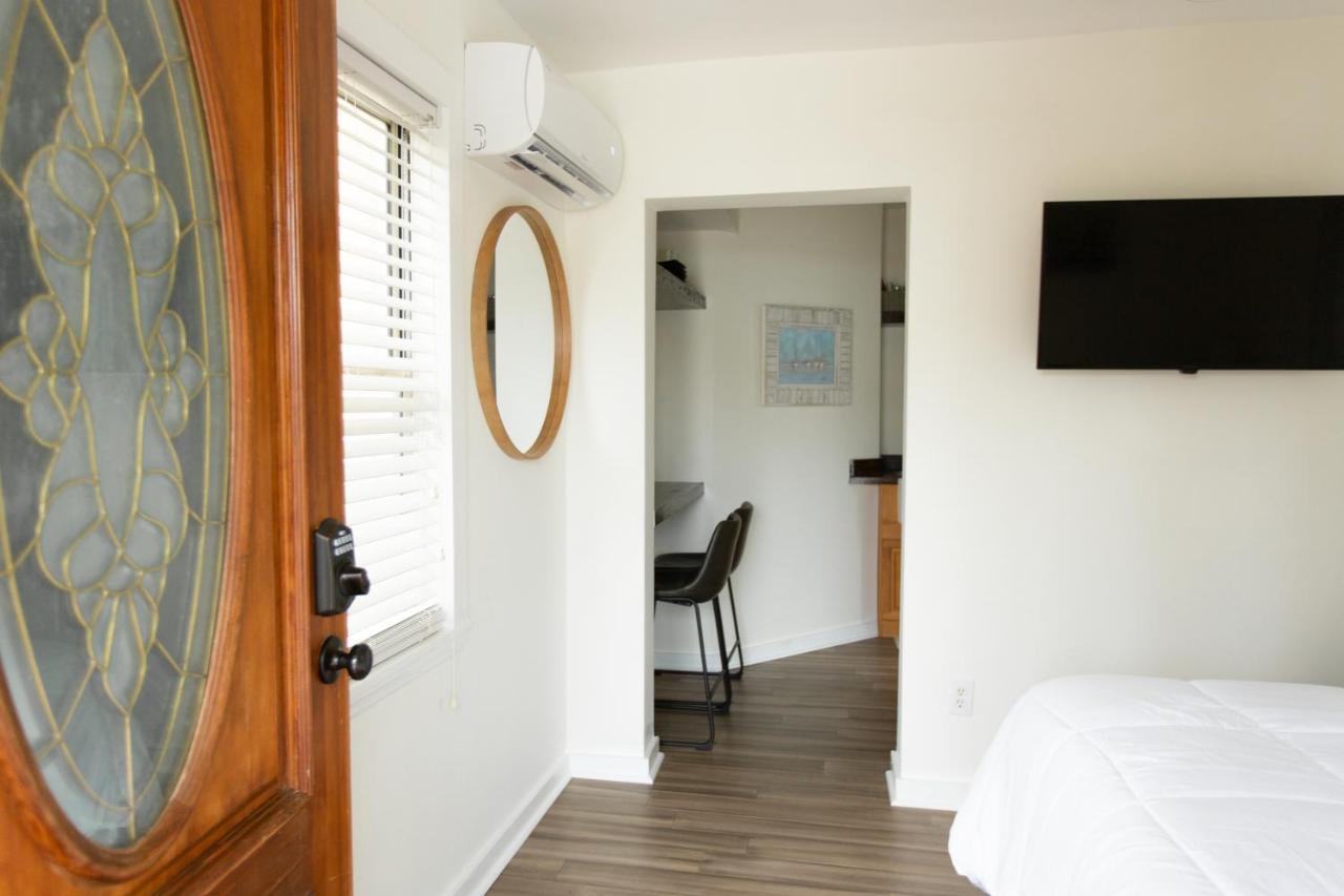 Cozy Studio - Blocks From The Ocean! Jacksonville Beach Buitenkant foto