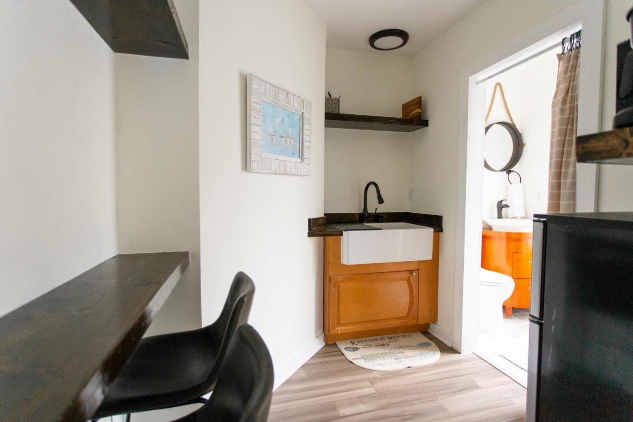 Cozy Studio - Blocks From The Ocean! Jacksonville Beach Buitenkant foto
