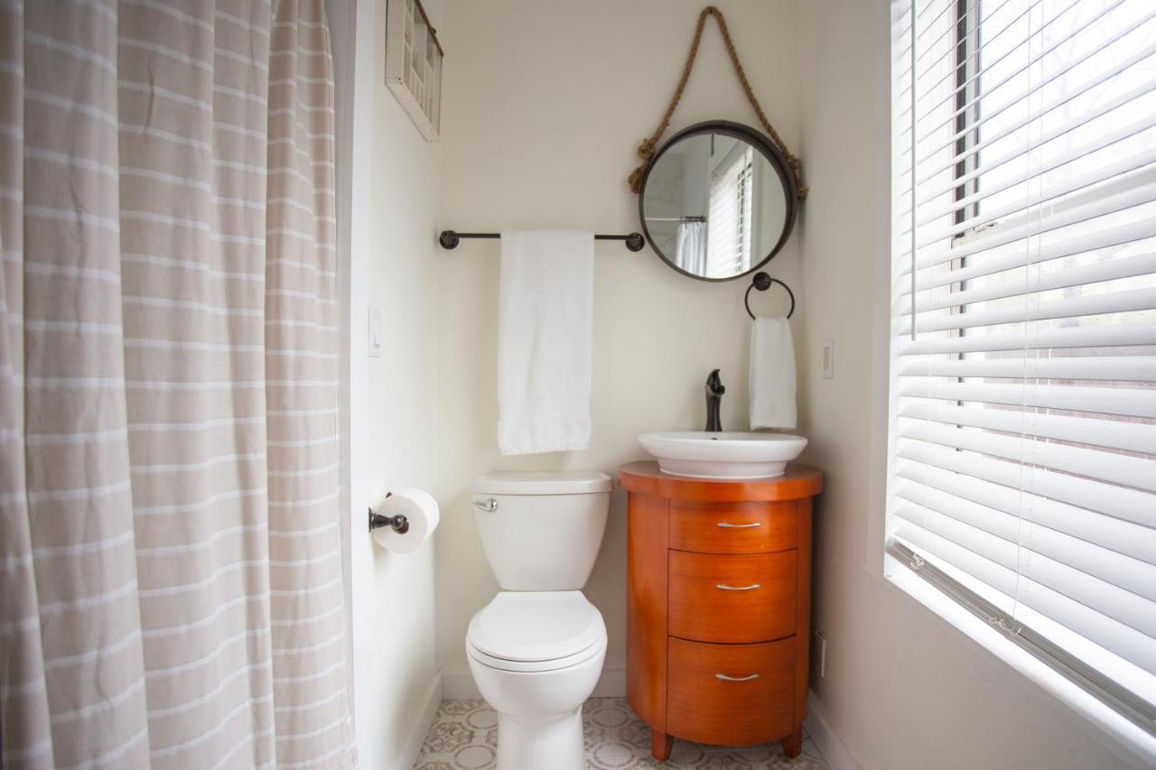 Cozy Studio - Blocks From The Ocean! Jacksonville Beach Buitenkant foto
