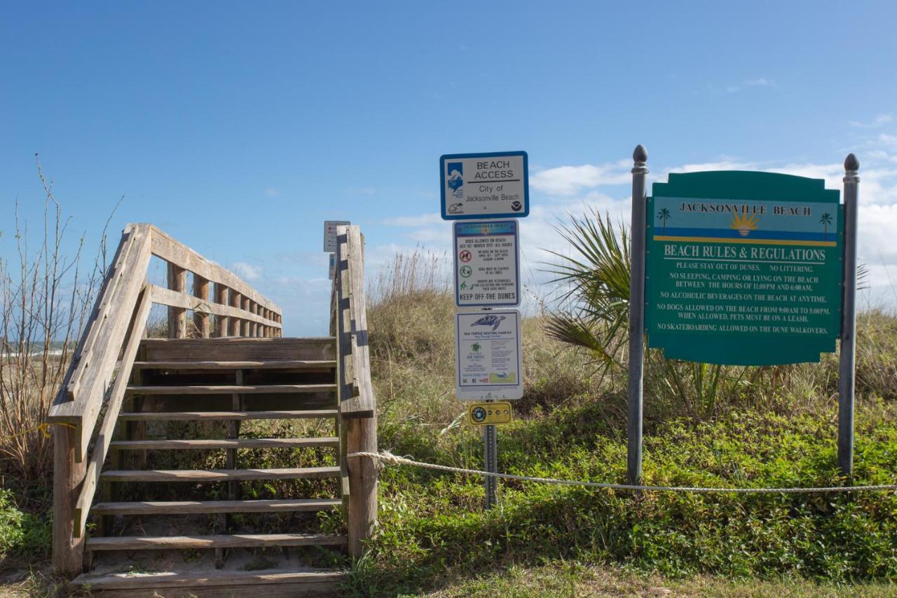 Cozy Studio - Blocks From The Ocean! Jacksonville Beach Buitenkant foto